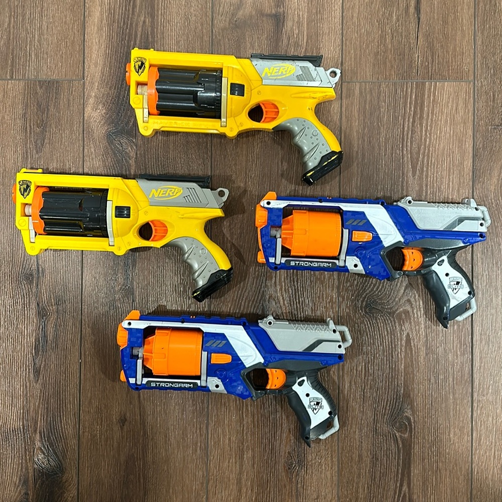 Nerf N Strike Maverick guns x 4
